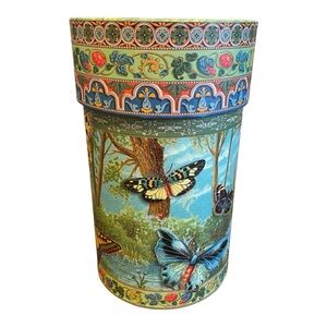 Punch Studio Vintage Decorative Round Butterfly Sturdy Cardboard Gift Box.